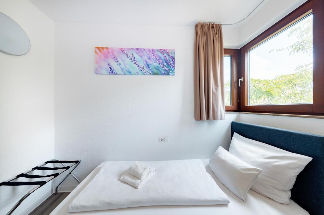 Hotel Garni Am Olgaeck Штутгарт Экстерьер фото